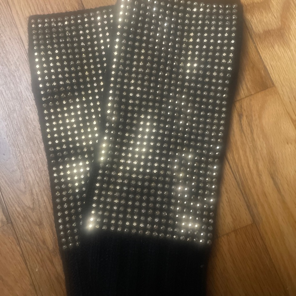 MICHAEL KORS GOLD STUDDED FINGERLESS RIBBED GLOVES NEW WITH TAGS